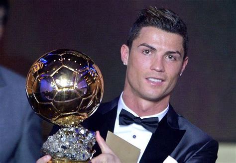 R­o­n­a­l­d­o­­n­u­n­ ­K­a­r­i­y­e­r­i­ ­B­a­ş­l­a­m­a­d­a­n­ ­B­i­t­e­b­i­l­i­r­d­i­